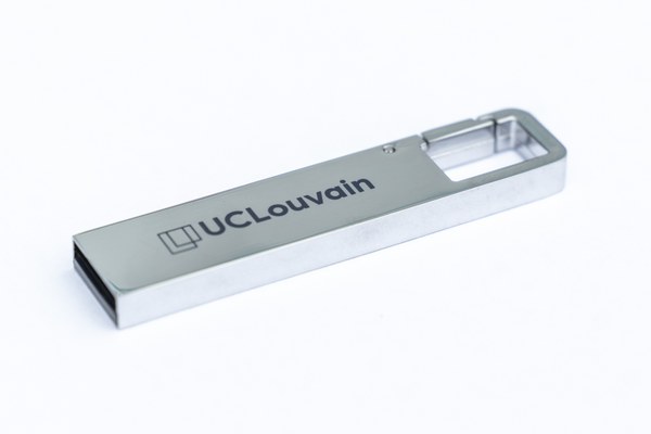 Clé USB UCLouvain métallique